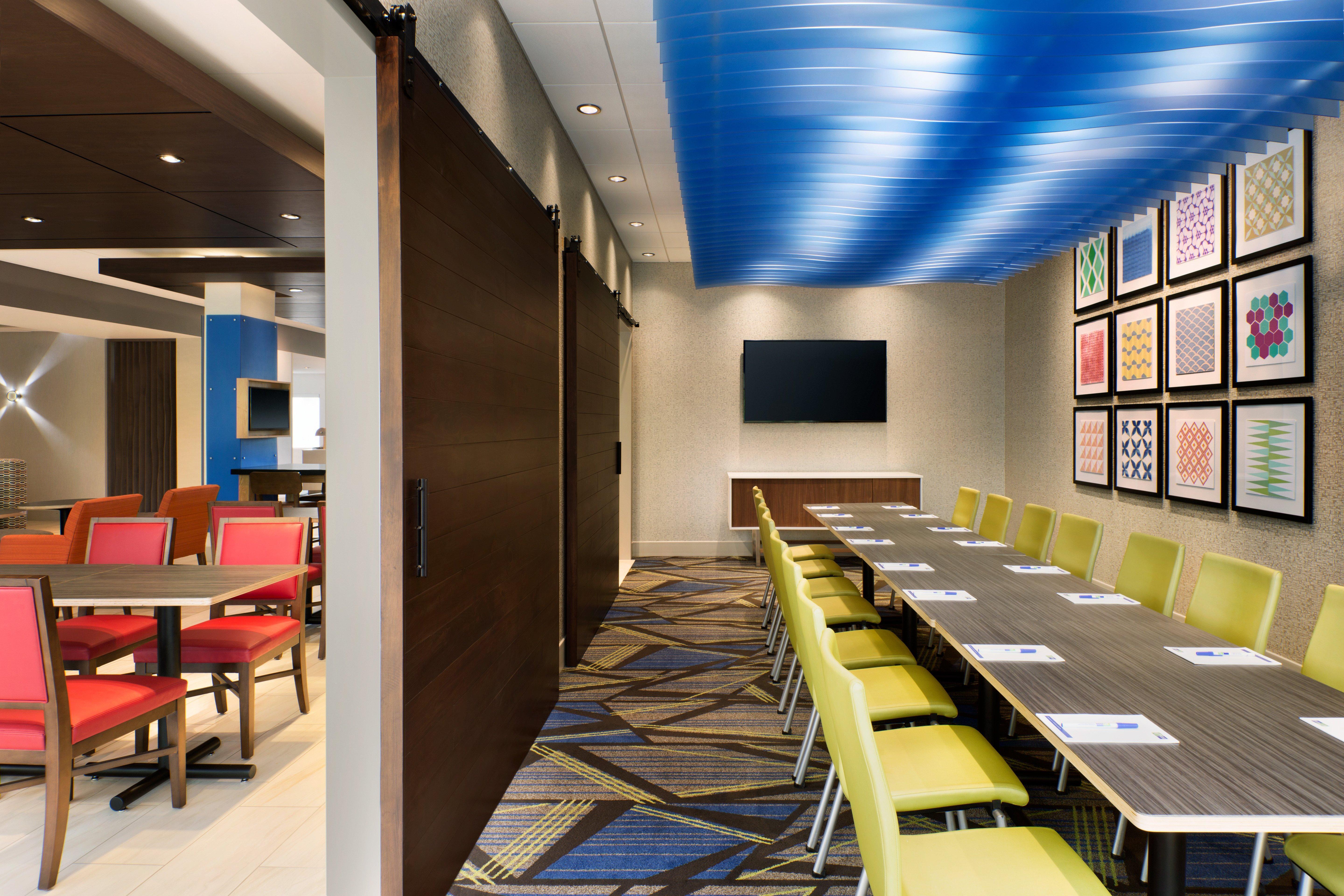Holiday Inn Express & Suites - Kokomo South By Ihg エクステリア 写真